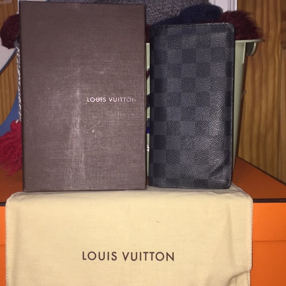 Louis Vuitton Handbags - Authentic LV long wallet unisex (TA 0141)